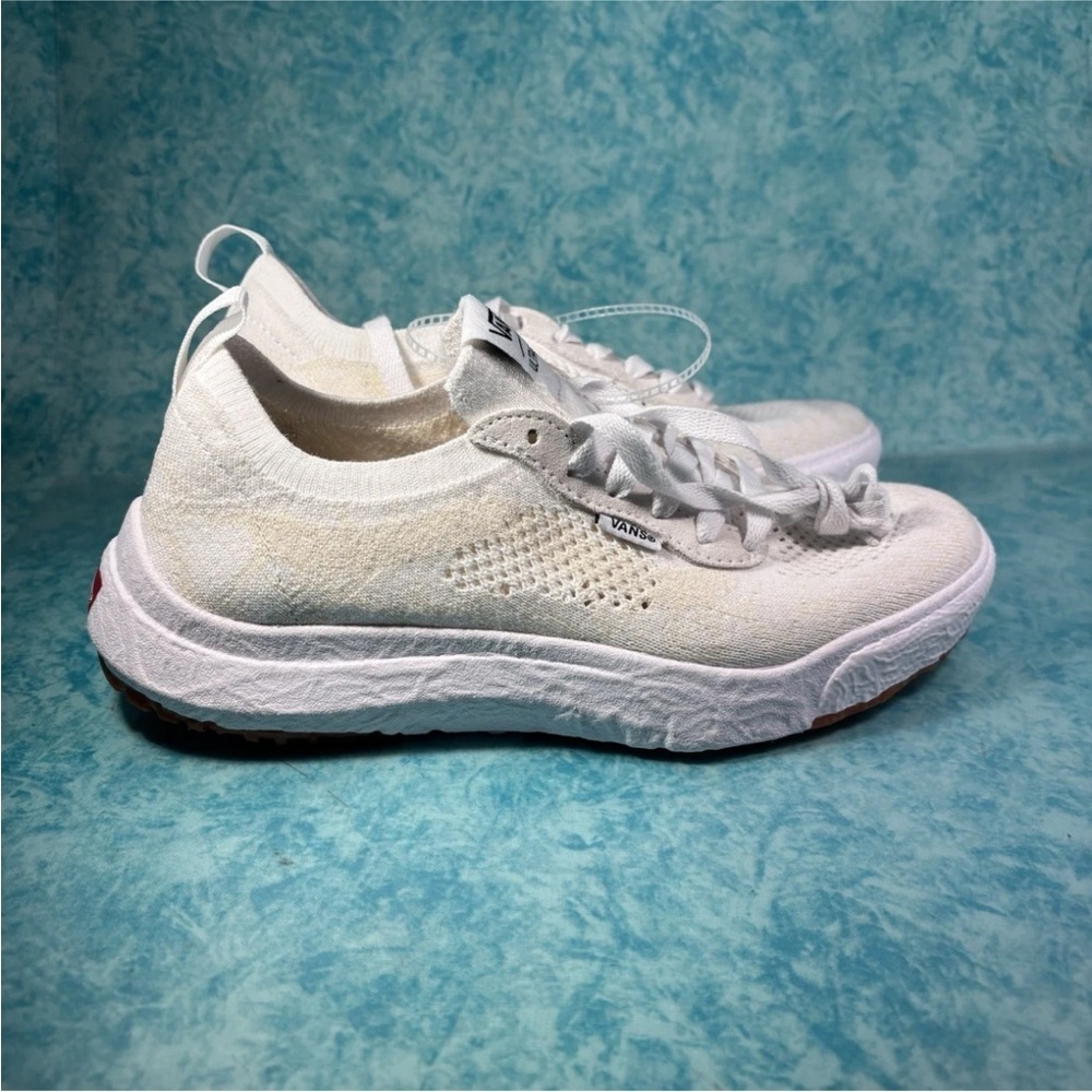 Vans Ultrarange Knit Women’s White Low Top Athletic Shoes Size 6.5